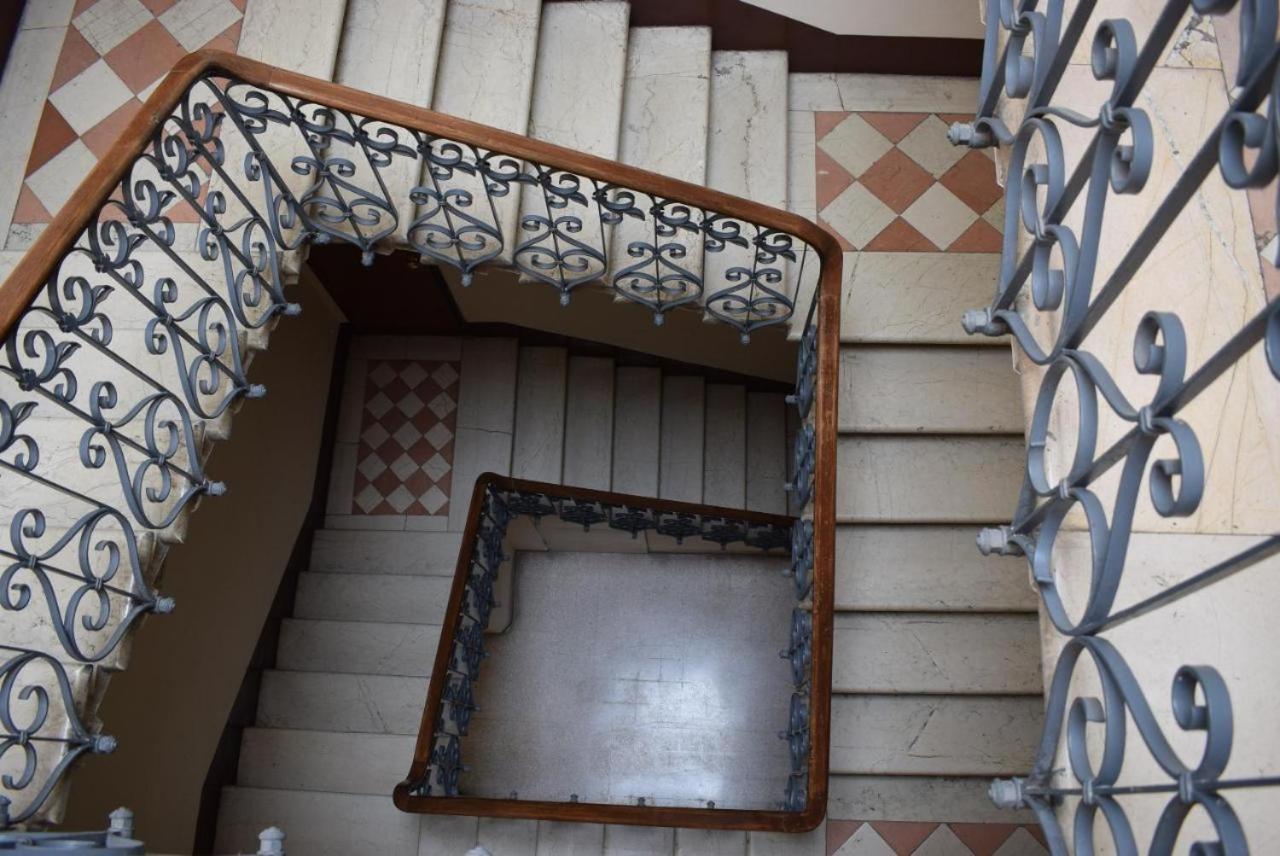 Apartament Royal Domus Perugia - Via Mazzini Zewnętrze zdjęcie
