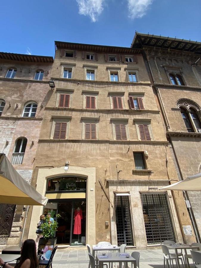Apartament Royal Domus Perugia - Via Mazzini Zewnętrze zdjęcie