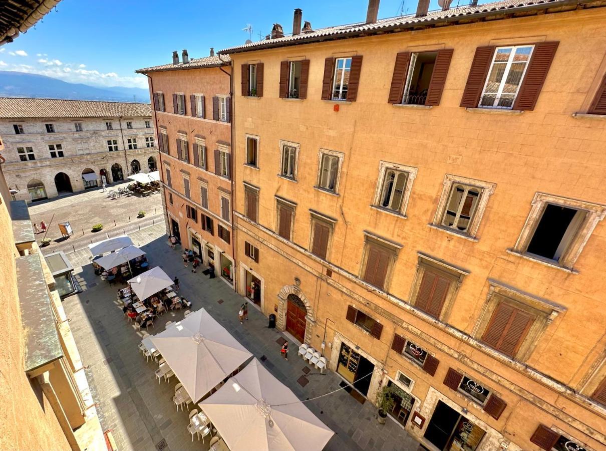 Apartament Royal Domus Perugia - Via Mazzini Zewnętrze zdjęcie