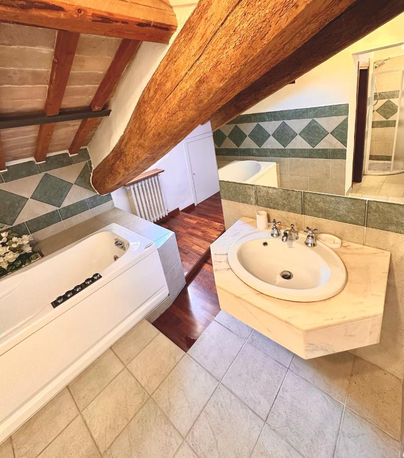 Apartament Royal Domus Perugia - Via Mazzini Zewnętrze zdjęcie